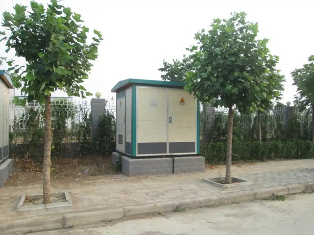 哈巴河1000KVA欧式箱式变压器